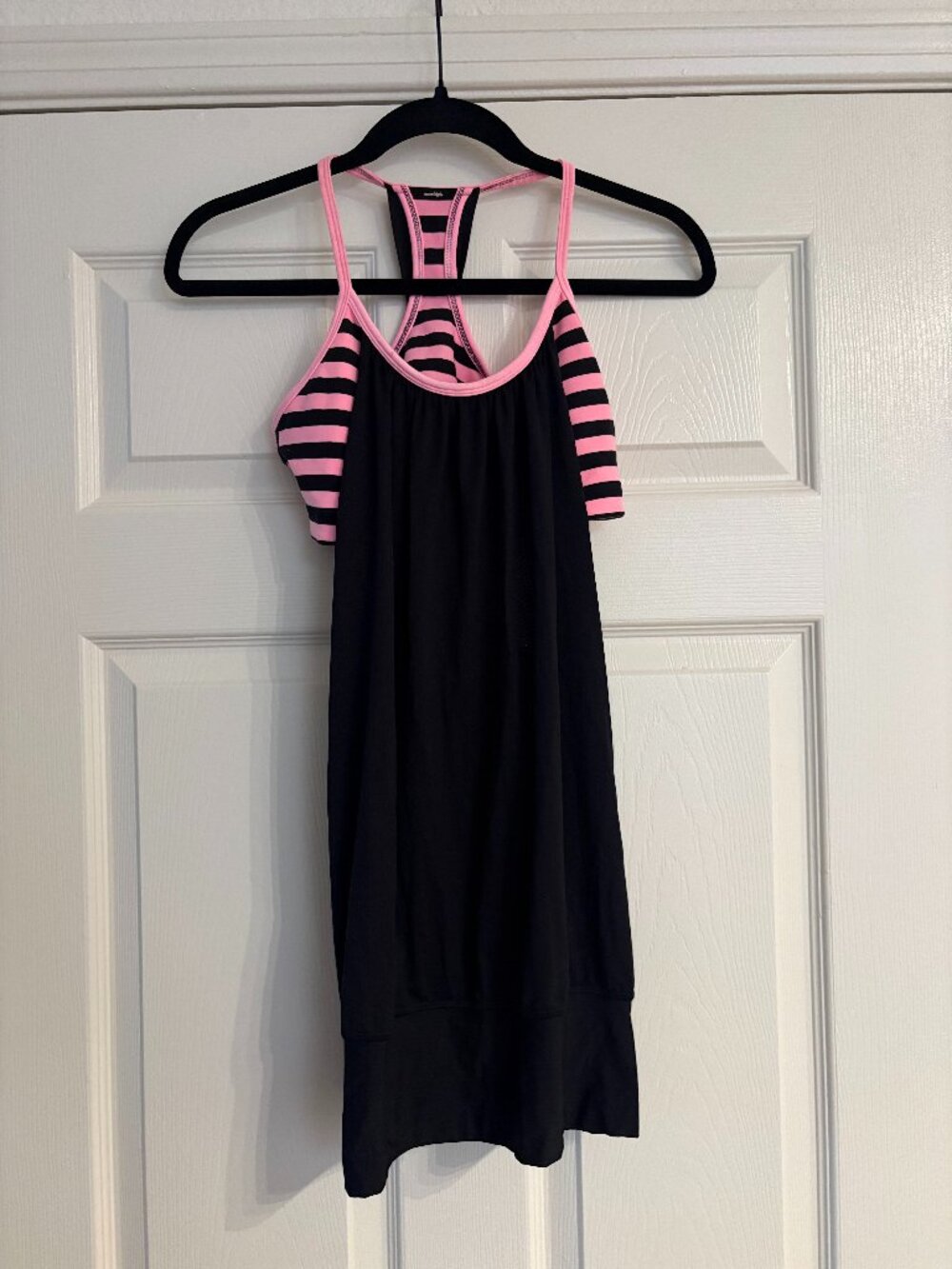 Lululemon No Limits Tank (6)